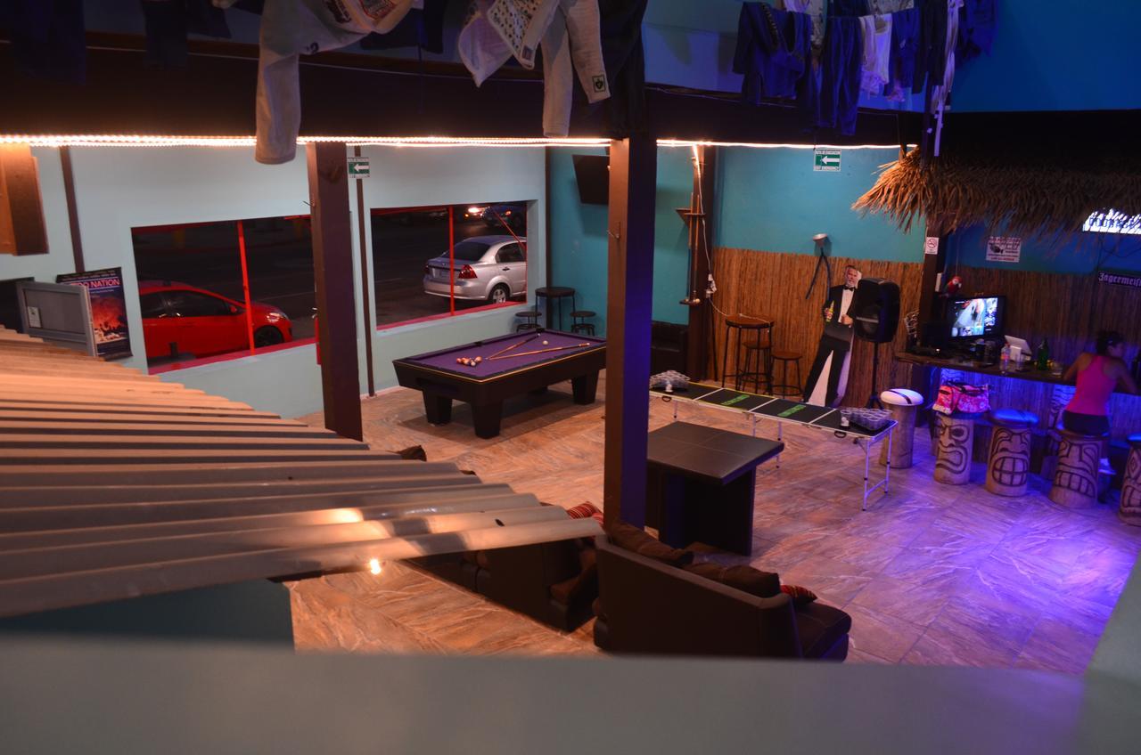 Lifestyle Hostel Tijuana Exterior photo